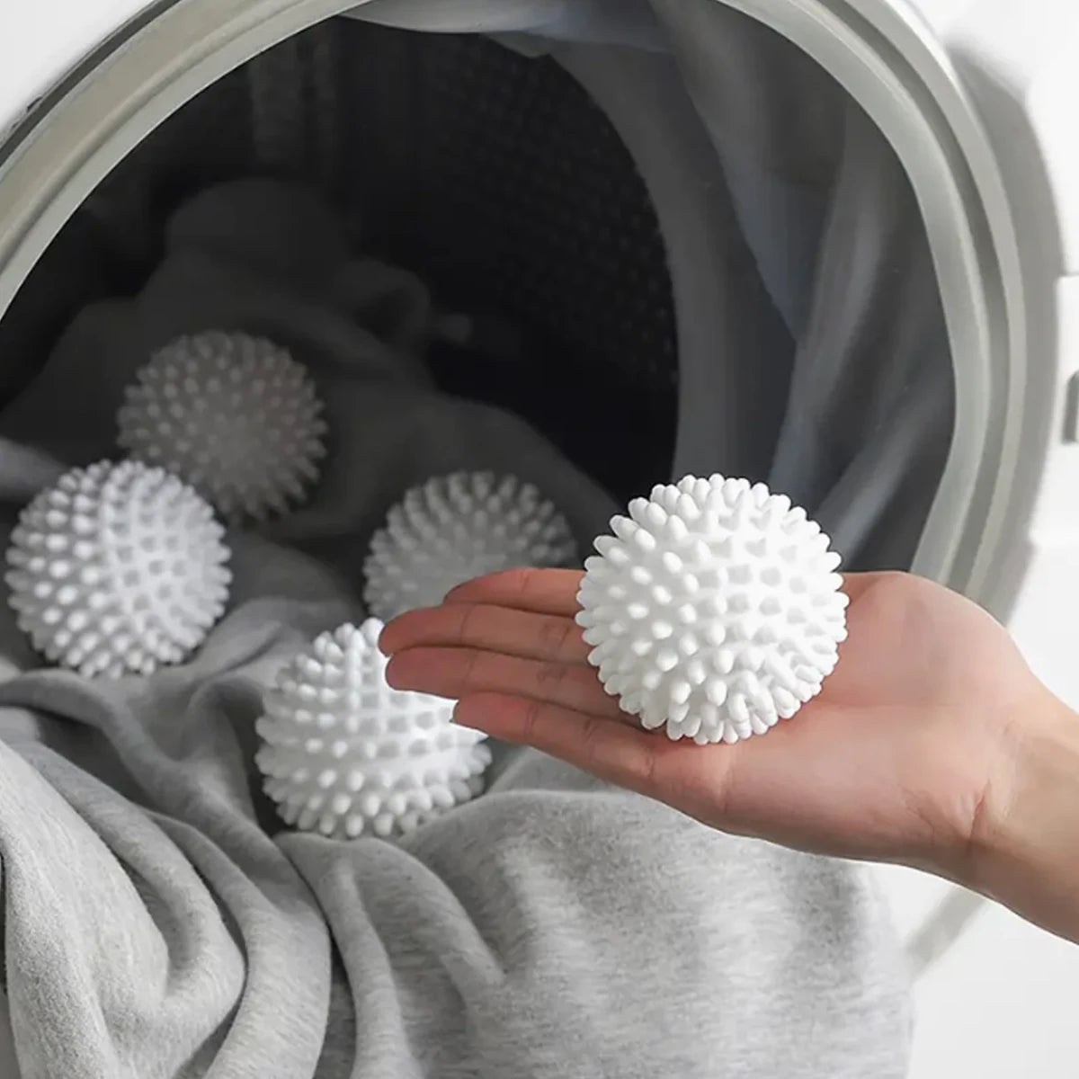 Laundry Balls for Washing Machines — Tangle & Hair Remover